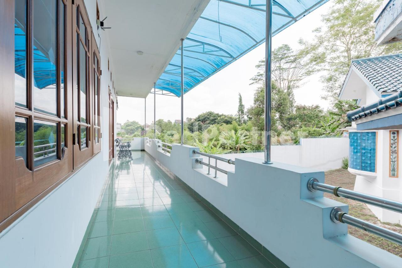 Biru Homestay Bandung Mitra Reddoorz エクステリア 写真