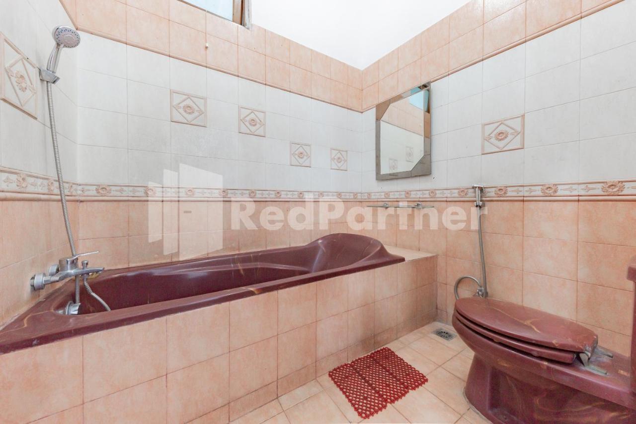 Biru Homestay Bandung Mitra Reddoorz エクステリア 写真
